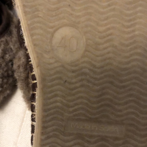 2 for $15 💞 Naguisa at Home Namai Shoe Slipper in Taupe - Picture 4 of 4